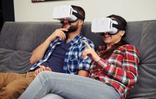 Samsung chystá další Gear VR – tentokrát nezávislé na telefonu!