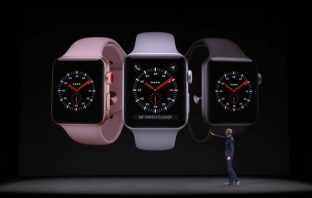 Nová generace Apple Watch je tu. Zásadní novinky nehledejte