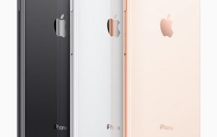 Apple přiznal zpomalování starších iPhonů a do iOS přidá několik nových funkcí