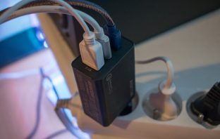 AVACOM HomeMAX 2: Ultimátní cestovní adaptér