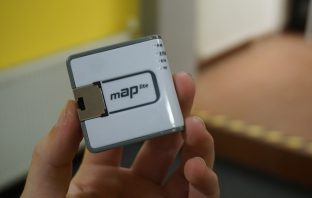 MikroTik mAP Lite: Router o vlásek větší než krabička od sirek